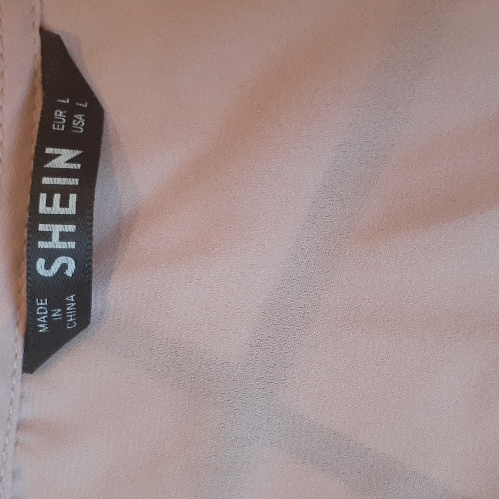 Pink blouse - Picture 2 of 4